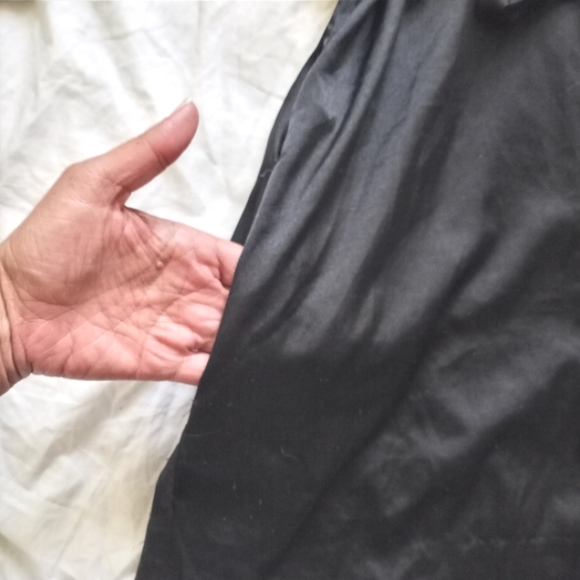 Victoria's Secret Black Satin Short Robe Sz S/M - Picture 8 of 11